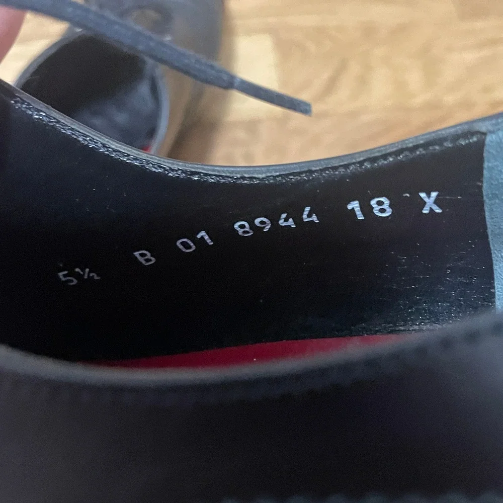 Robert Clergerie Black Leather‎ Wingtip Oxford Platform Block Heel Women's 5.5 B